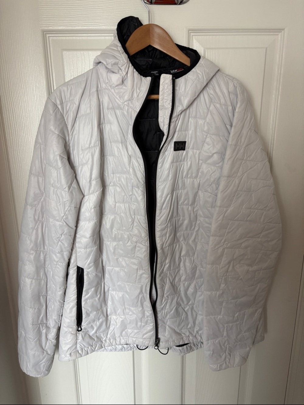 Helly Hansen Women’s White Packable Quilted Hooded Puffer Jacket